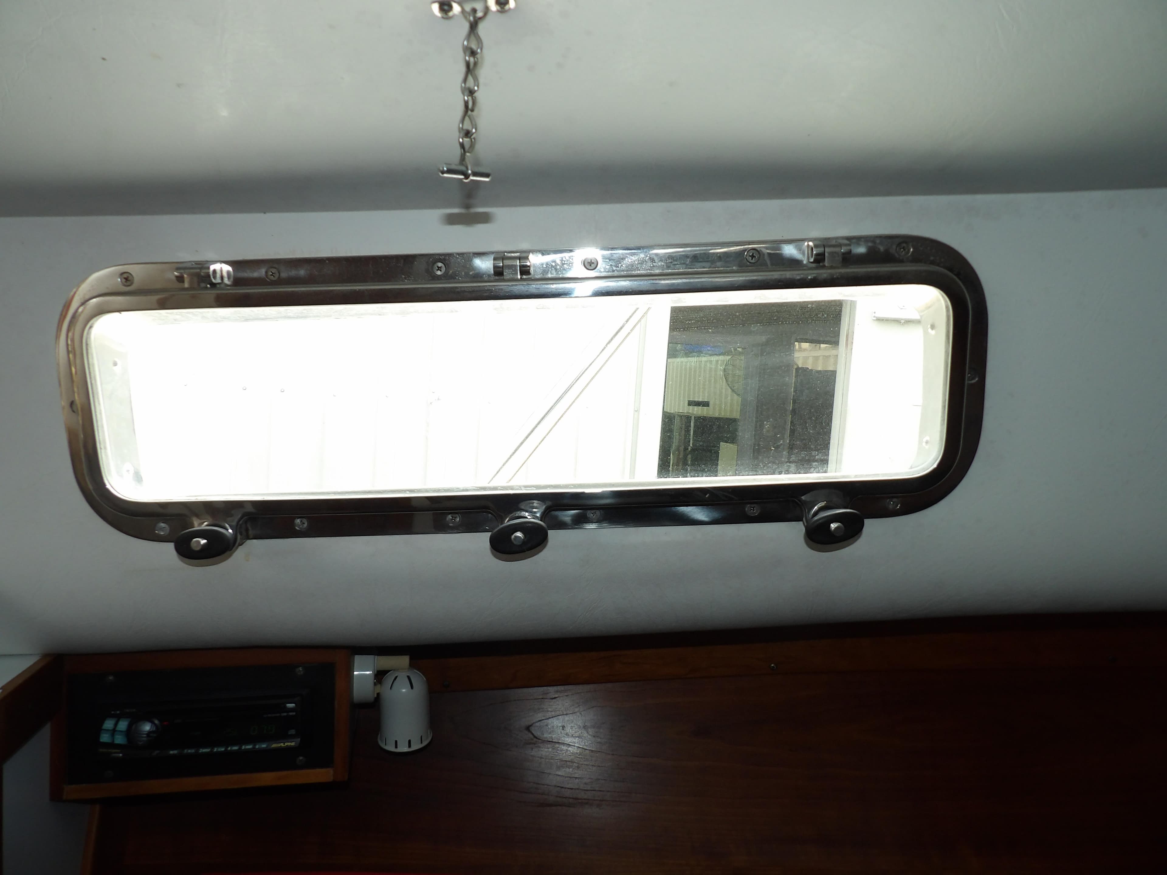 2002 Legacy Yachts 28 Express