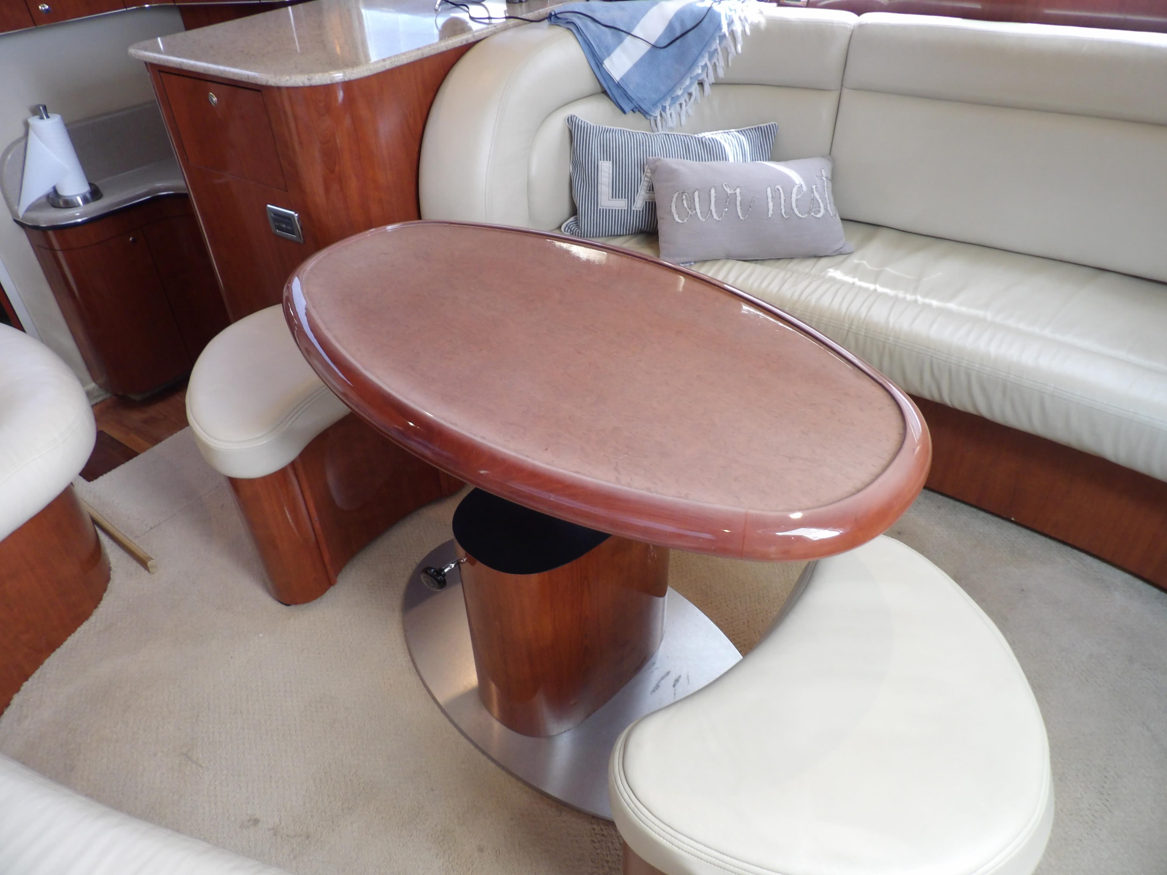 2003 Sea Ray 390 Motor Yacht