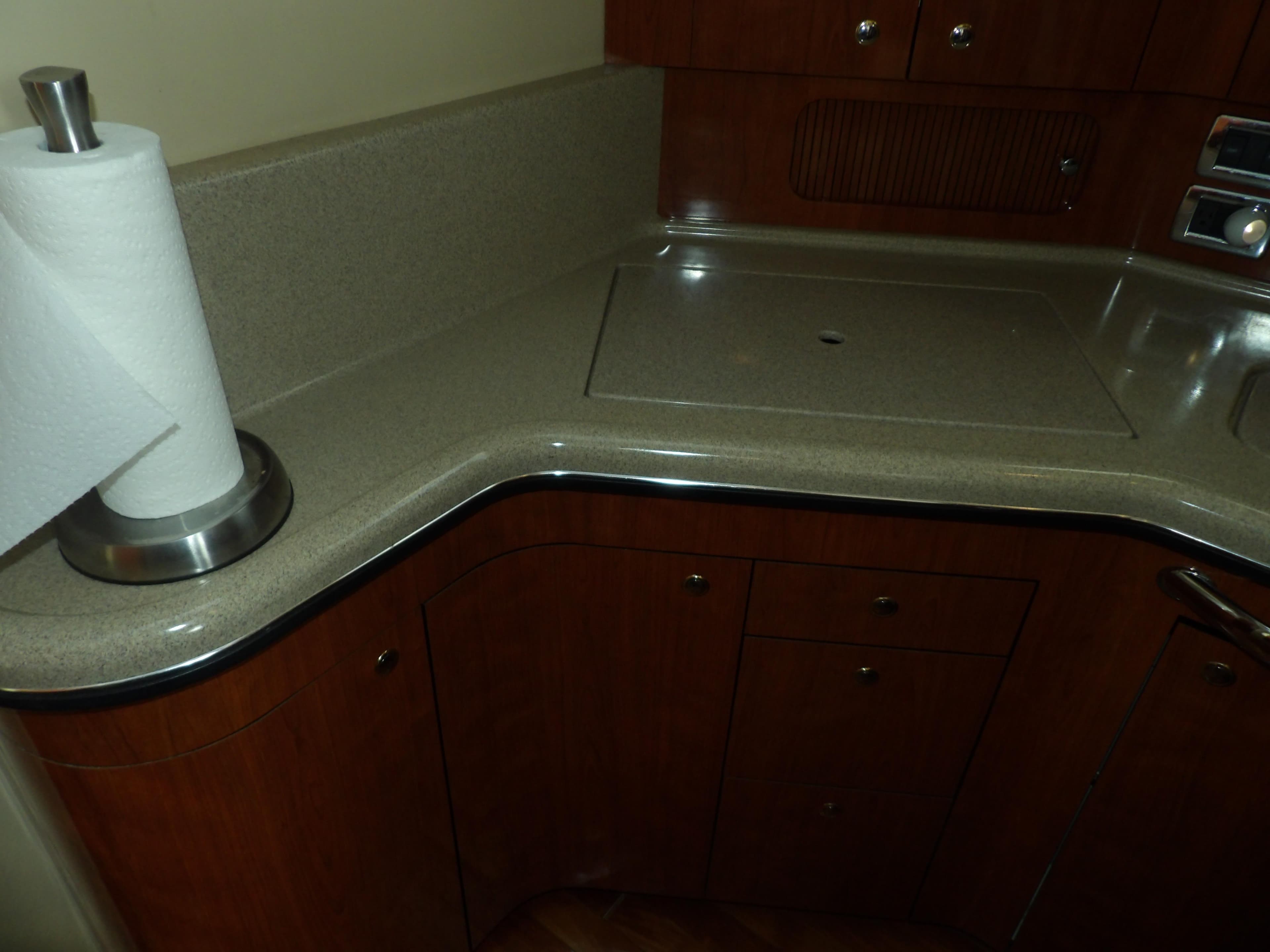 2003 Sea Ray 390 Motor Yacht