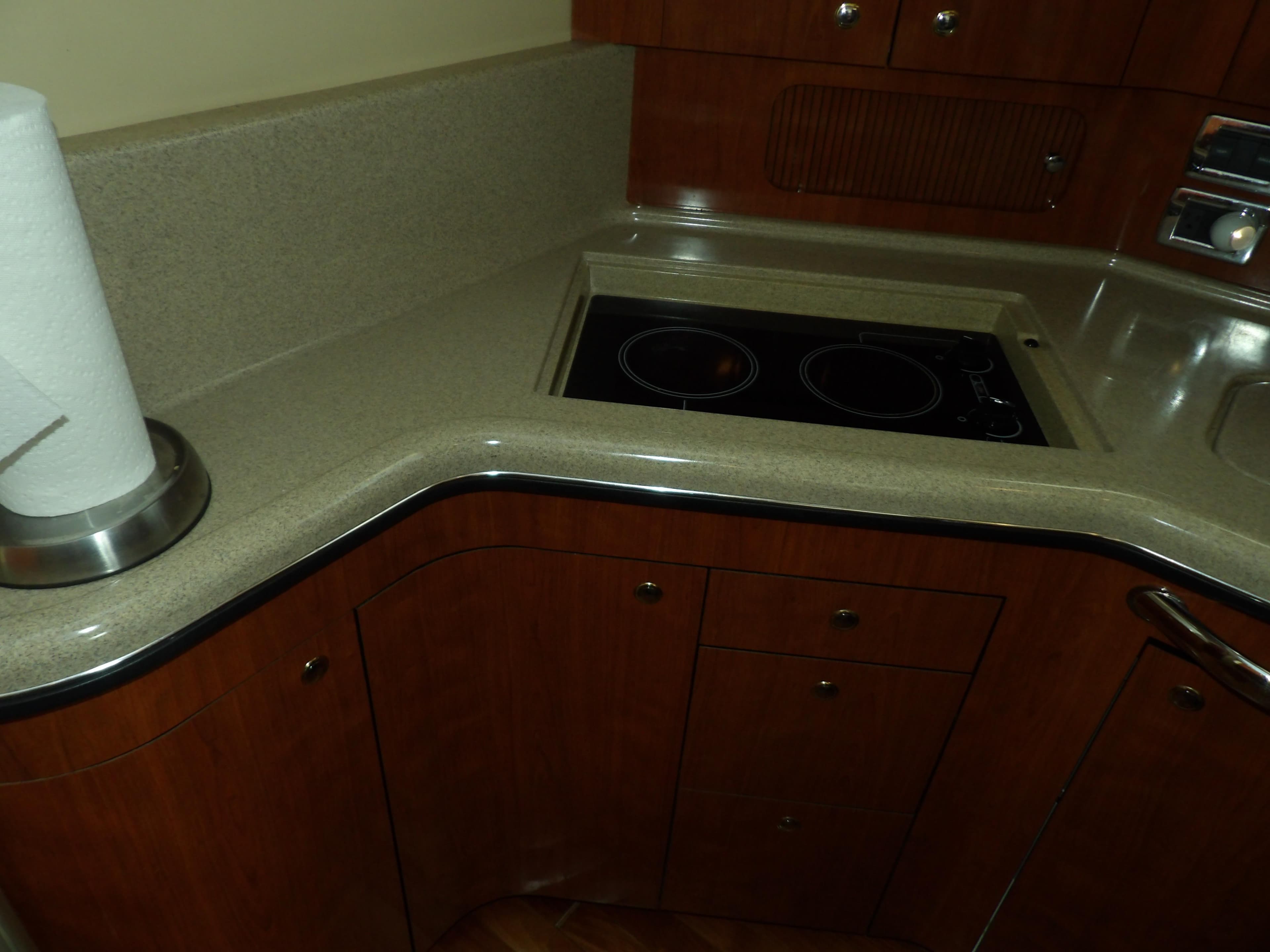 2003 Sea Ray 390 Motor Yacht