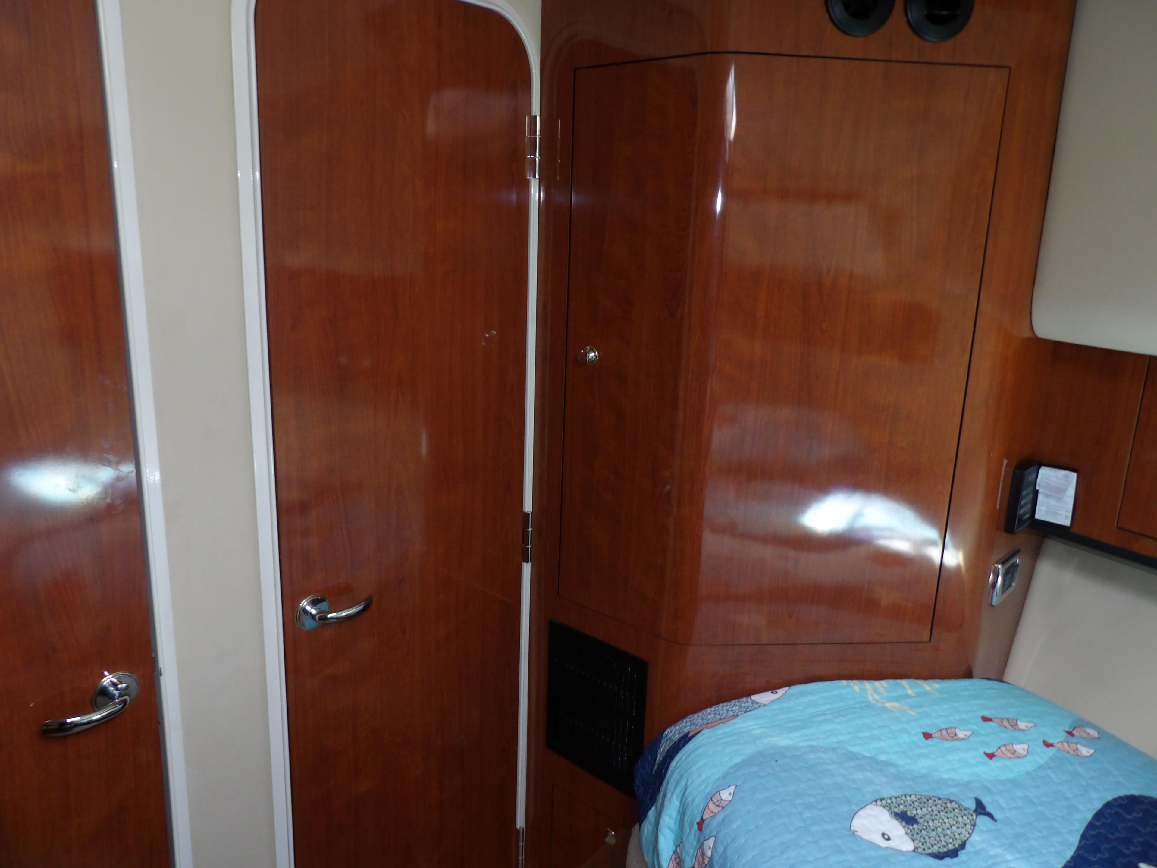 2003 Sea Ray 390 Motor Yacht