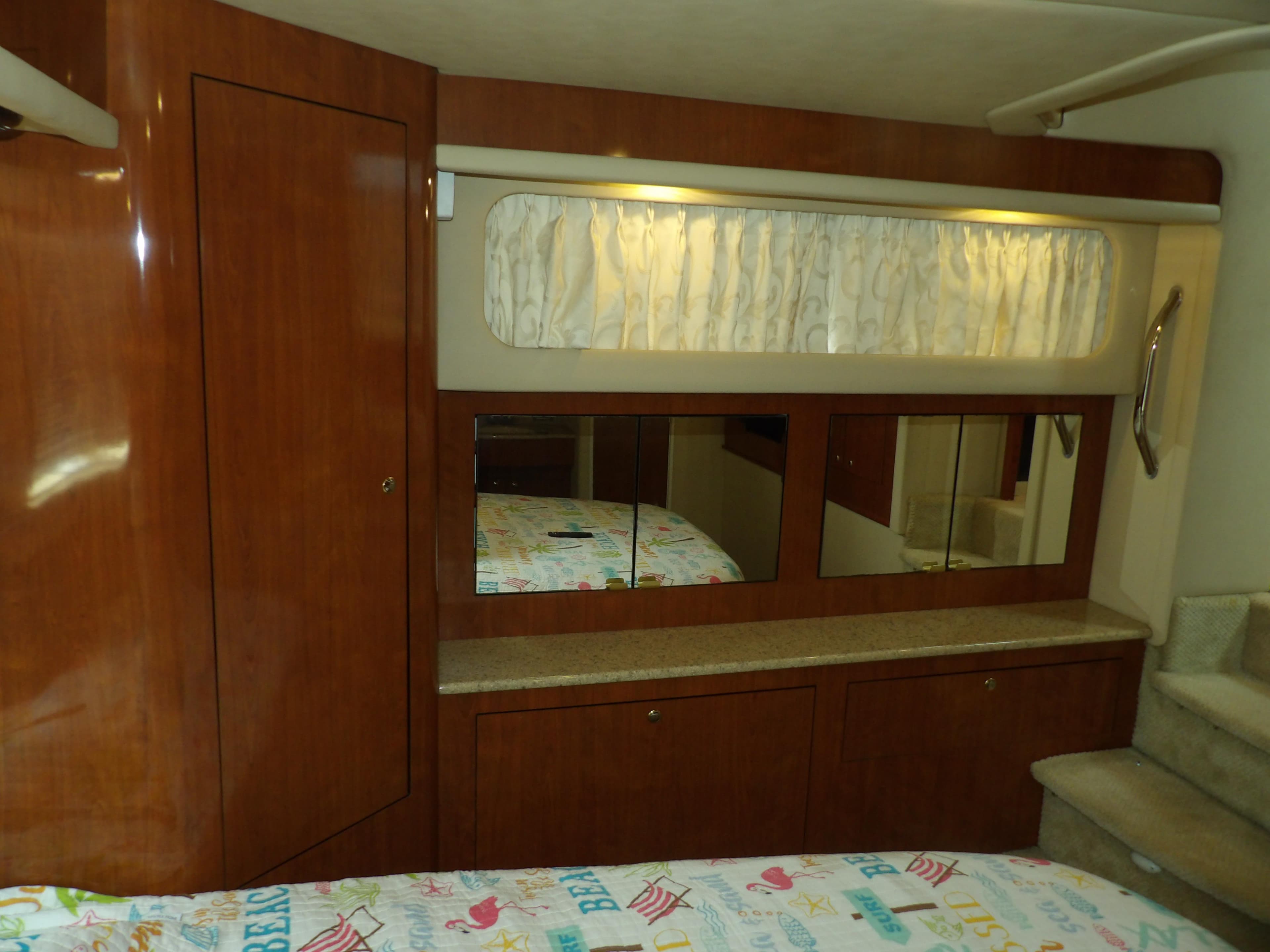 2003 Sea Ray 390 Motor Yacht