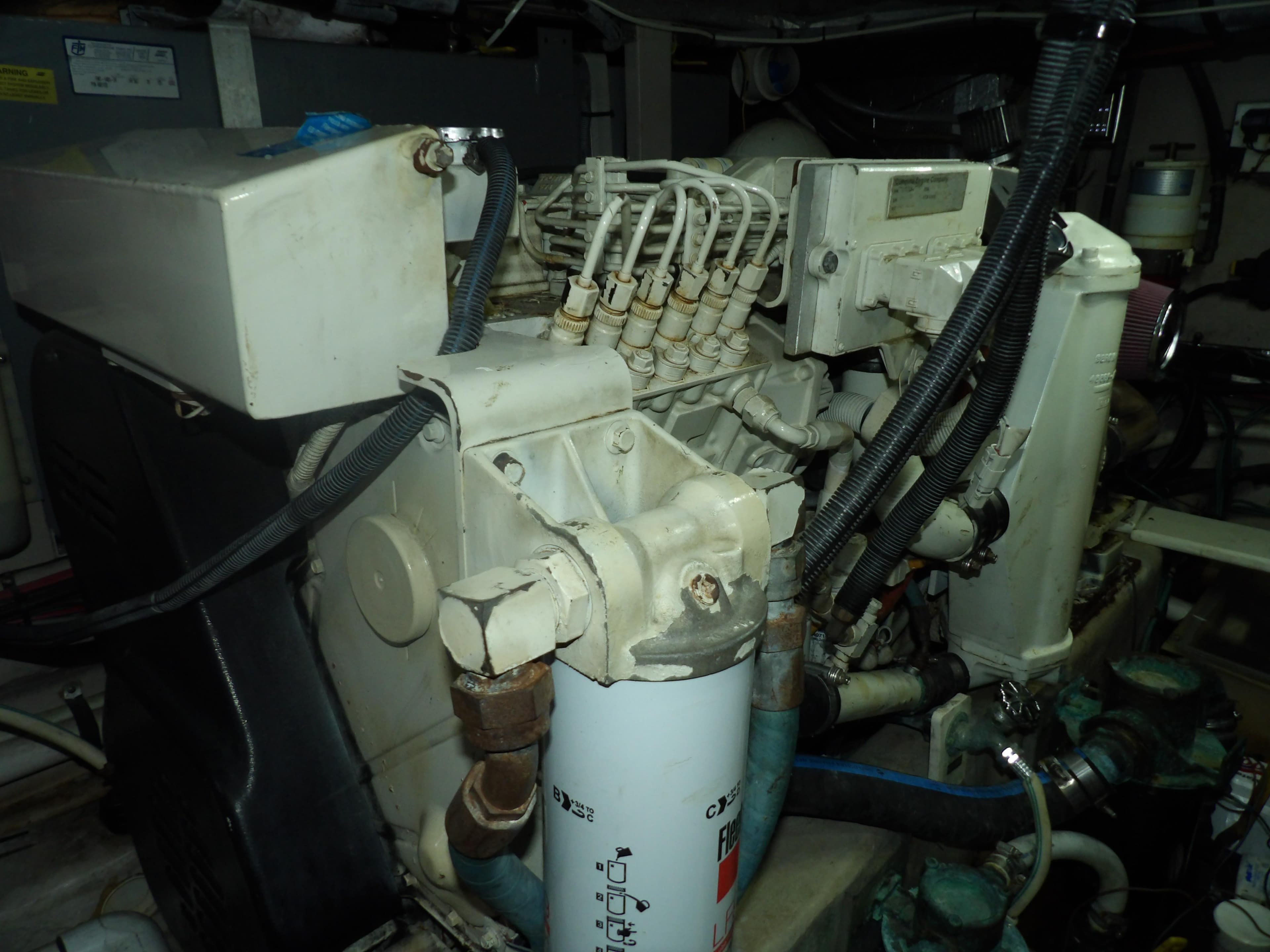 2003 Sea Ray 390 Motor Yacht